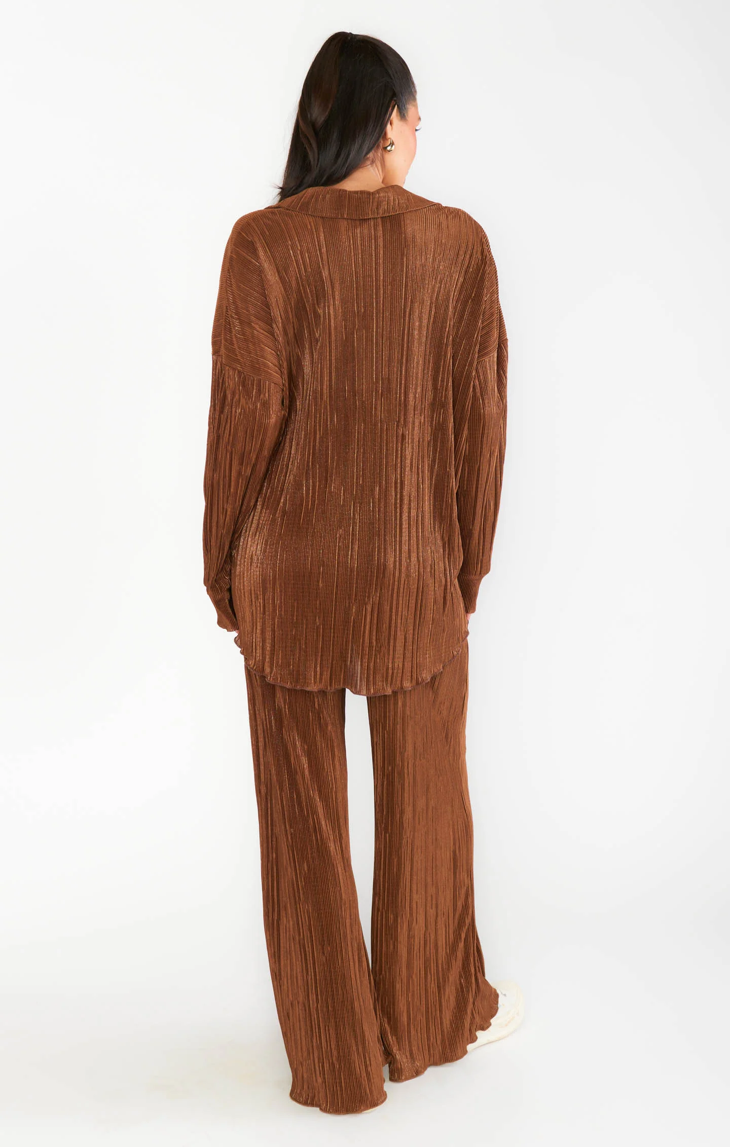 Everywhere Button Down ~ Chocolate Pleat - Image 7