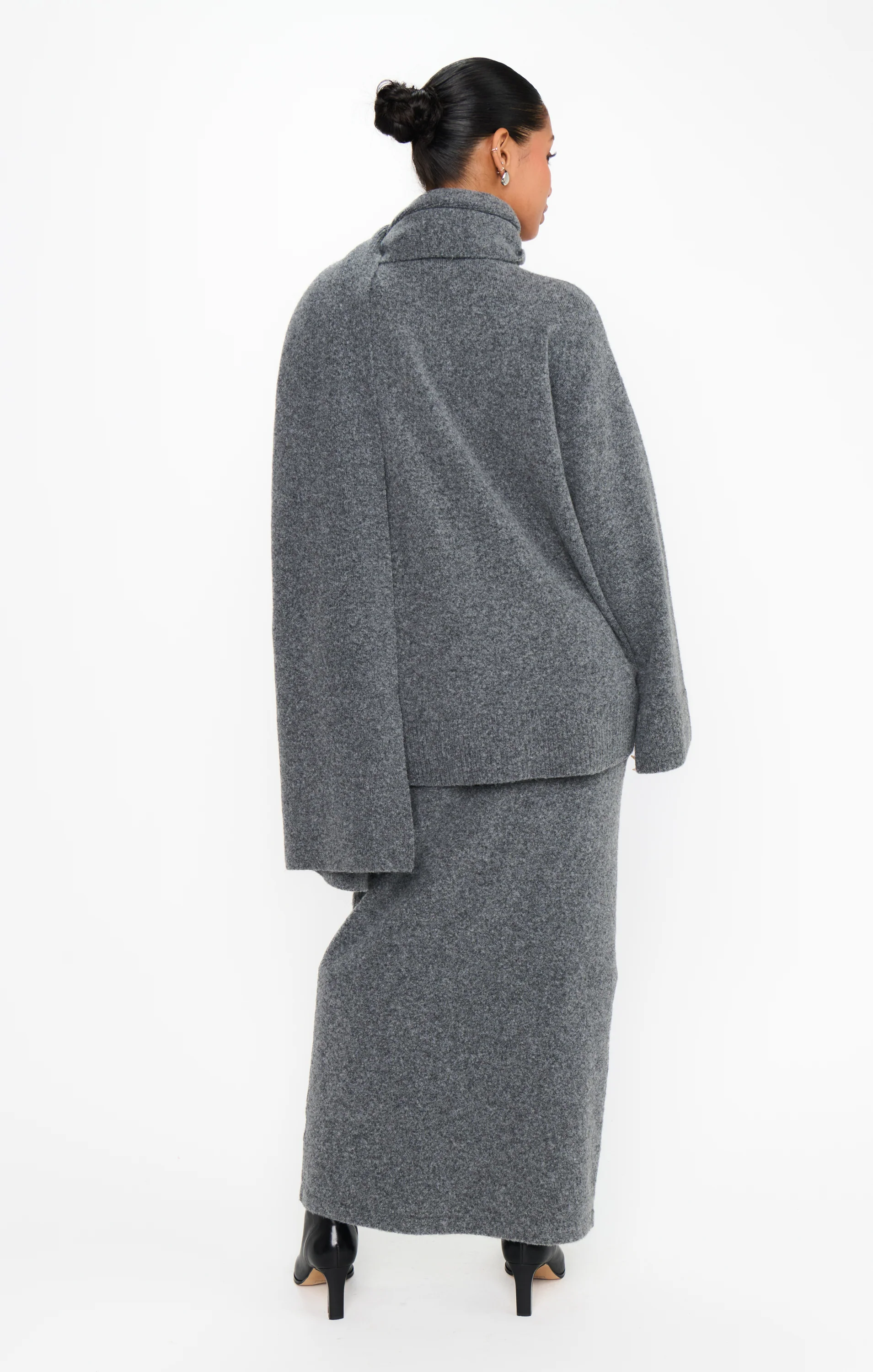 Oslo Skirt ~ Grey Knit - Image 5